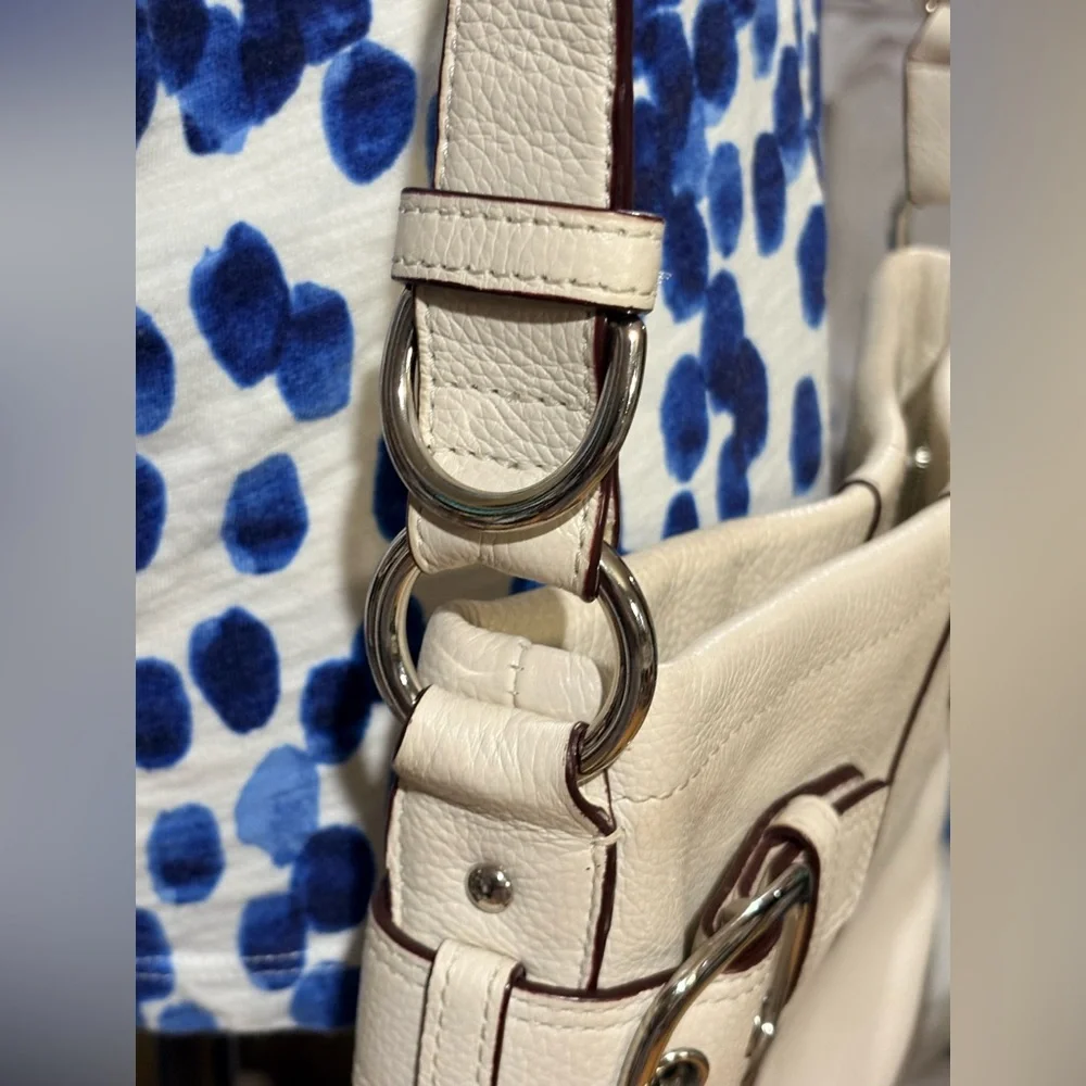 Coach Cream Leather Crossbody Bag with Silver Buckles - Picture 13 of 14